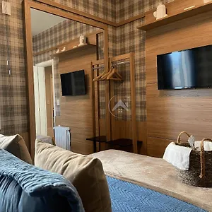 Apartamento Incrivel Apto Em Completo, Muito Proximo Ao Centrinho Do Capivari -, Campos do Jordão